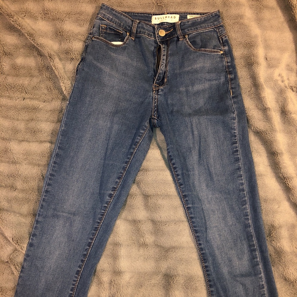 Pacsun bullhead blue jeans